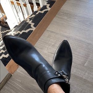 Ankle boots